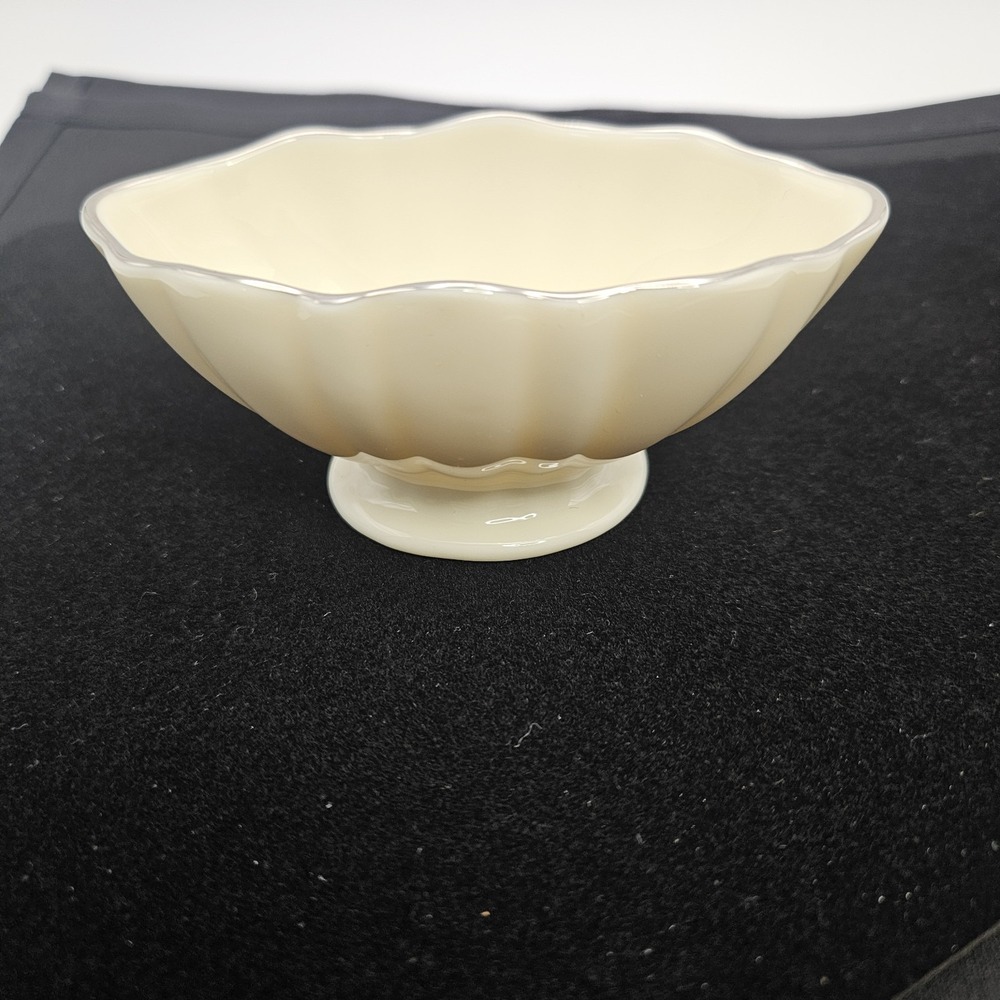 Vtg Lenox Small Footed Ribbed Bowl With White Gold Trim 3.5"